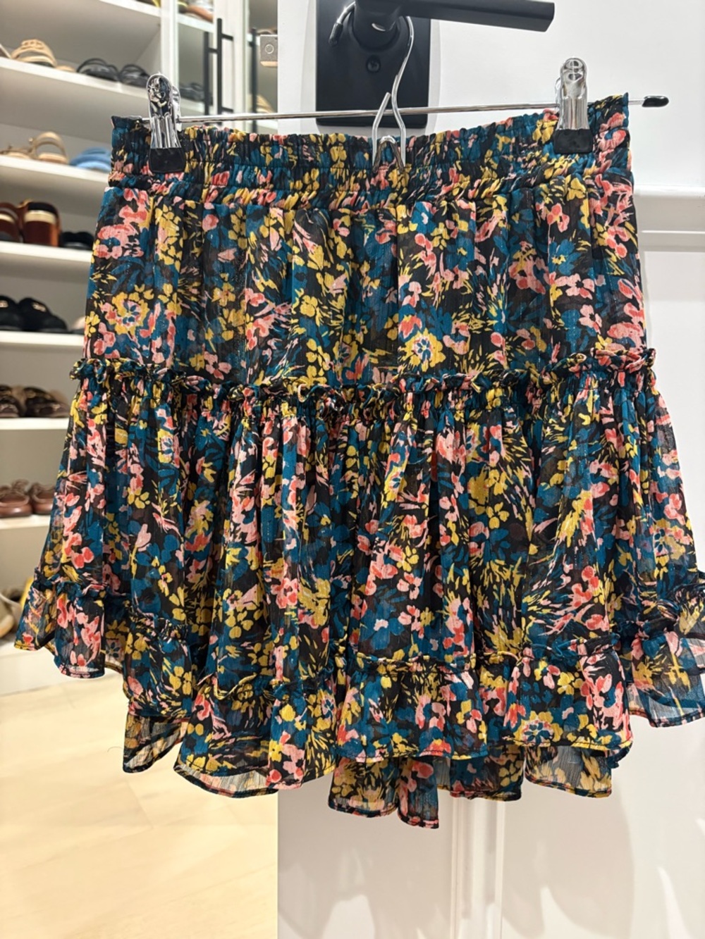 Women’s Misa flowy skirt with floral pattern size XS